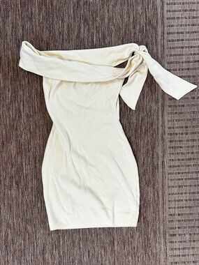 SNDYS Jaymes Mini Dress in Panna Cotta | size Medium